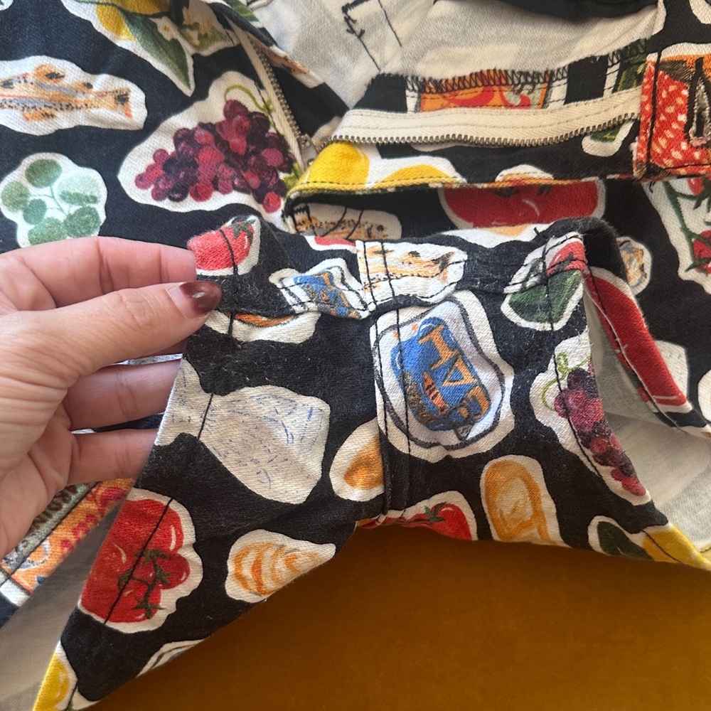 Lisa Says Gah Italian Summer Black Denim Shorts - Picture 6 of 6